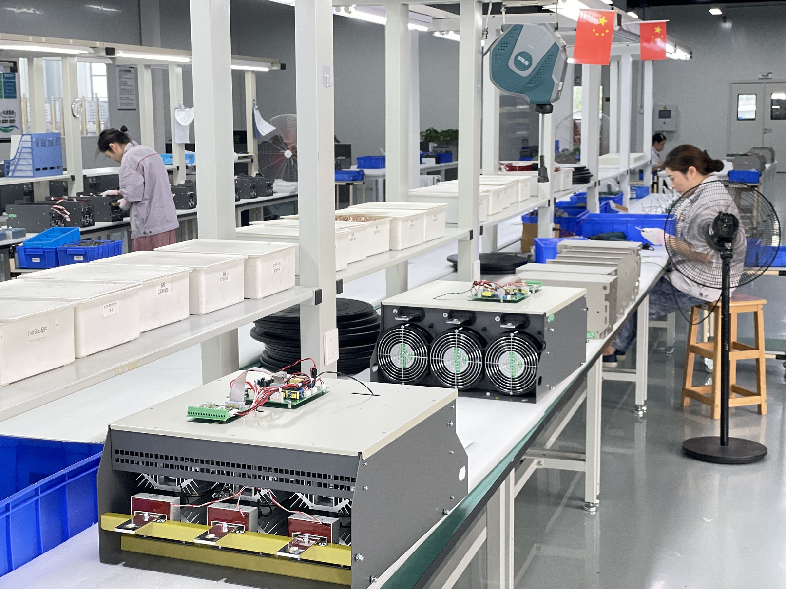 Constant Voltage & Constant Current Switching Principle of Power Regulator and Applicable Working Conditions